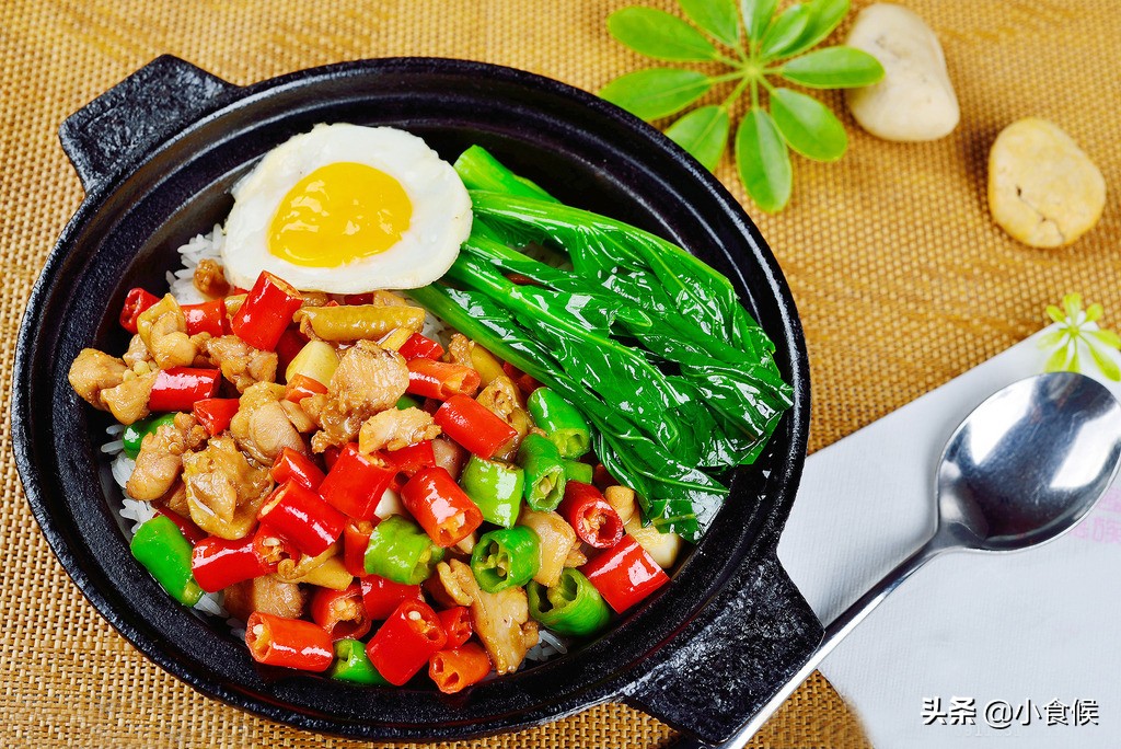 用电饭锅做煲仔饭最正宗的做法,广东黄鳝煲仔饭最正宗的做法