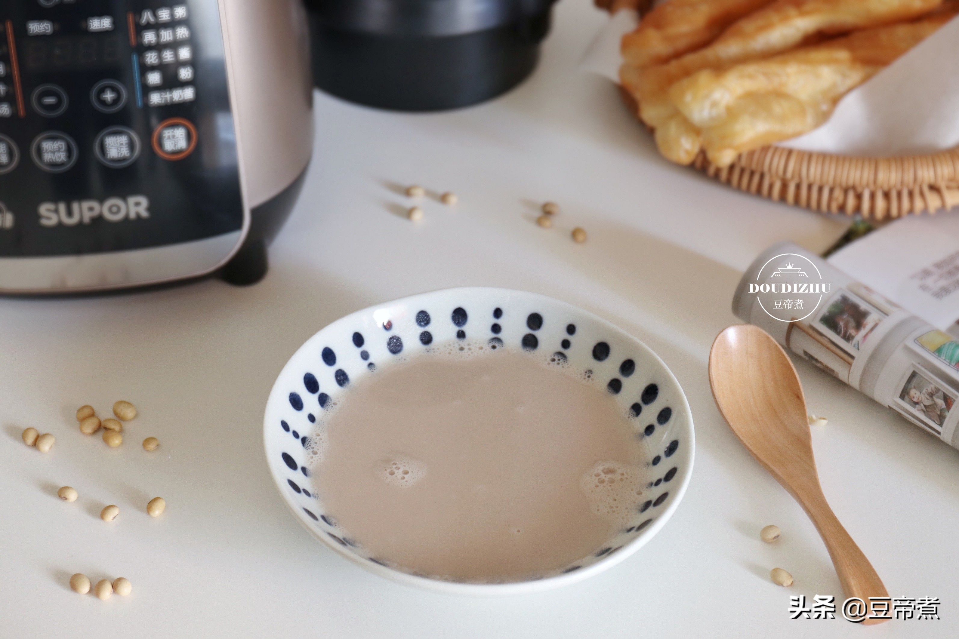 在家就能轻松喝到细腻香醇的豆浆,喜欢喝豆浆的一定要学会这个做法