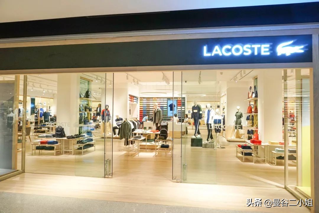 centralworld鍊煎緱涔扮殑涓滆タ,涓栫晫鍟嗗簵璐墿鎸囧崡