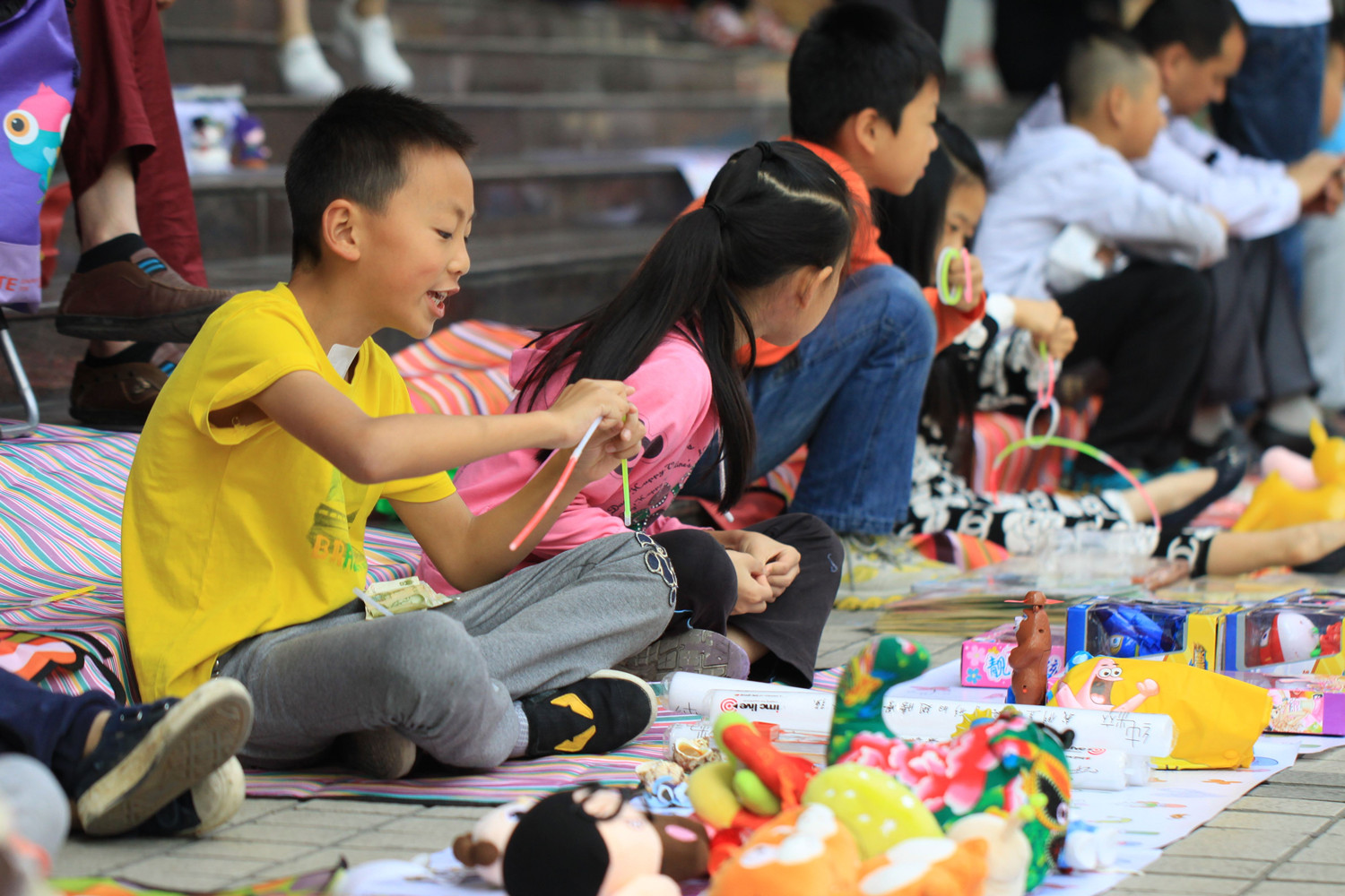 孩子喜欢这种颜色可能抑郁了,你家孩子会喜欢什么样的家长