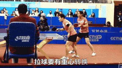 不定点多球训练动作,打球脚不灵活