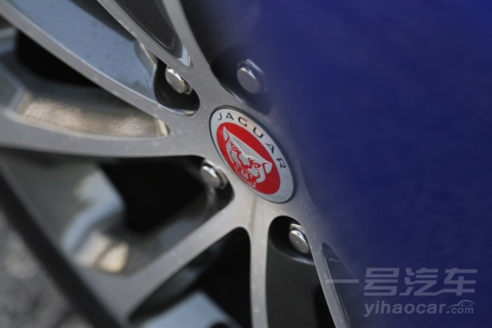 捷豹xel2.0t250psr-dynamics进取运动版,捷豹xel试驾评测