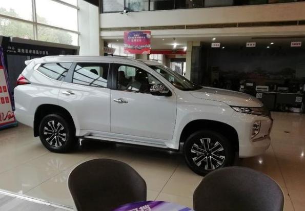 三菱帕杰罗速跑版2025,三菱帕杰罗速跑2.4