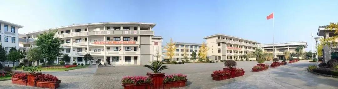 李冰中学都江堰艺术节,都江堰李冰学校文化