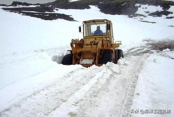 厦工挖掘机南极科考,厦工南极装载机