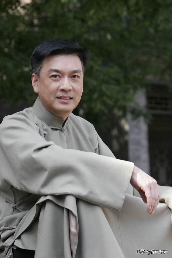 公关小姐演员今昔对比,公关小姐拍摄现场四位主演落泪