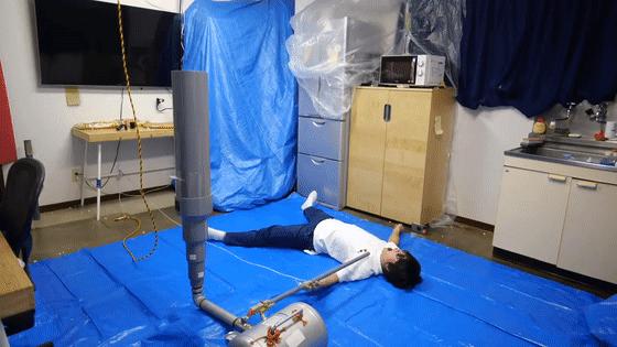 在房间里发射10000颗爆米花,这位日本人真是被居家隔离憋坏了