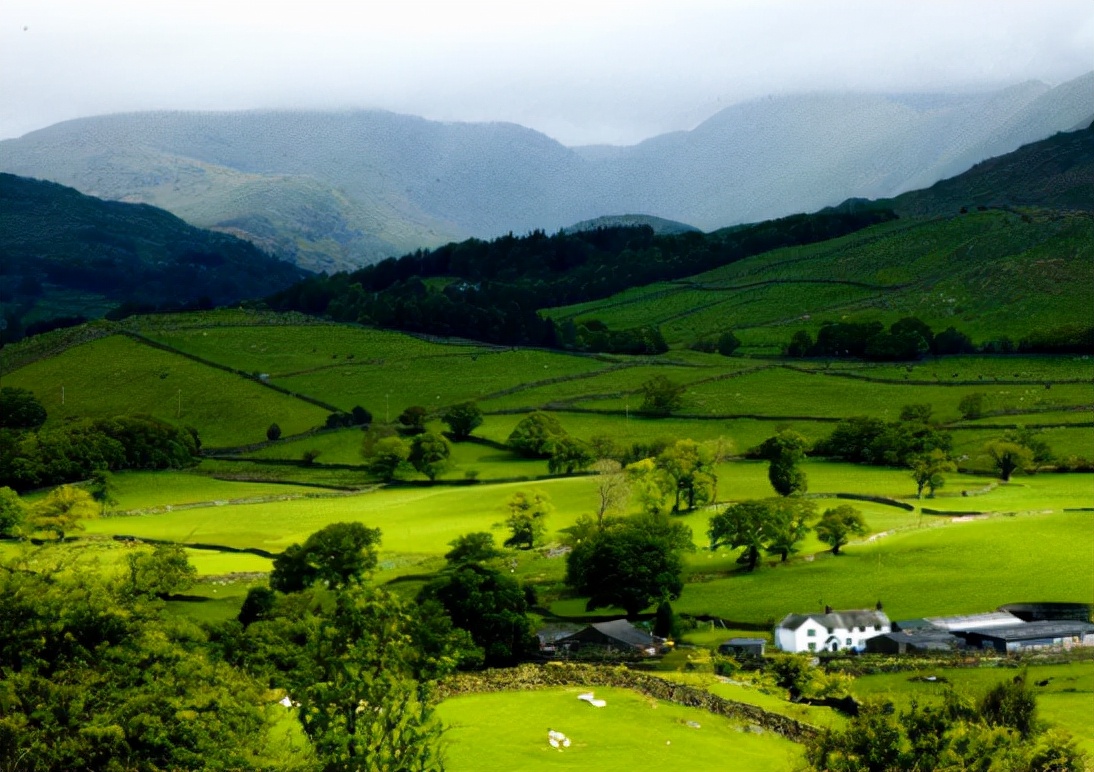 描写山水田园风光一首诗词,关于描写山水田园风光的诗词