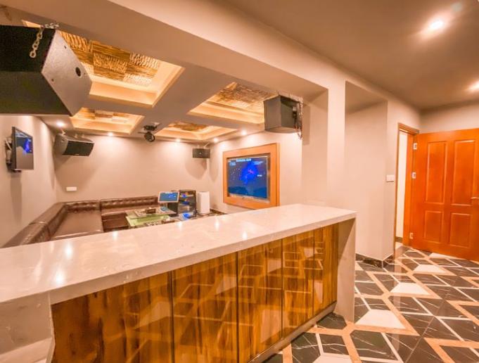 清远别墅温泉度假大泳池四房,清远市别墅温泉旅游度假