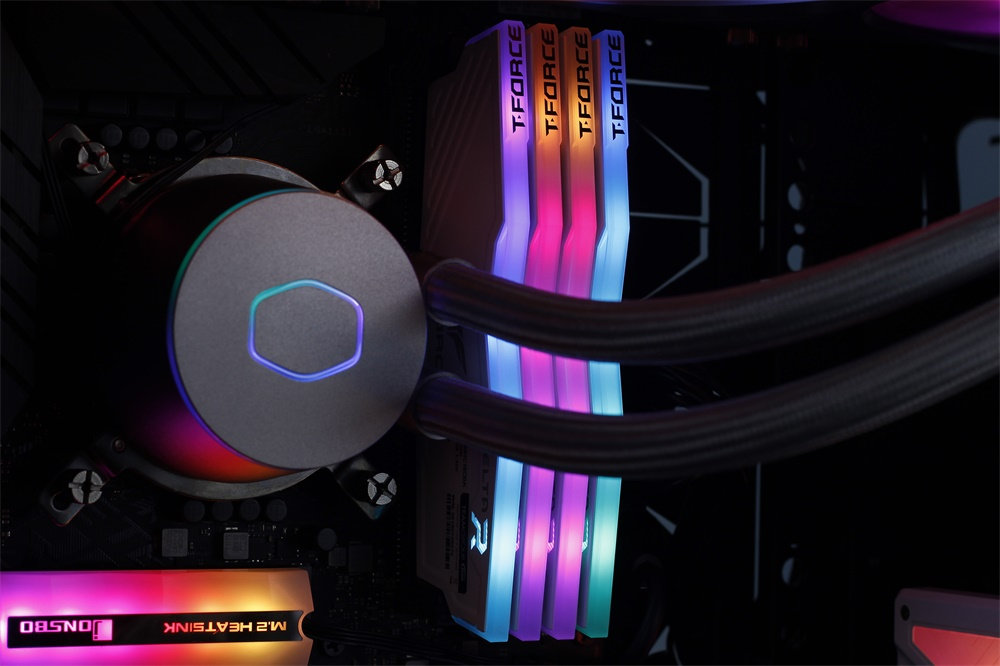 索泰2080tipgf和2080tiplus,七彩虹2080ti和索泰2080ti对比