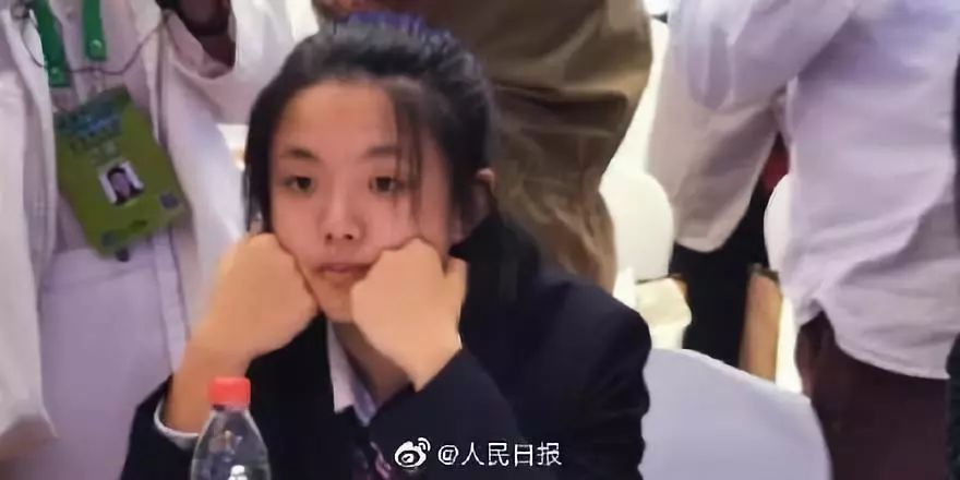 不补习不刷题能成为学霸吗,不补课的学霸女孩