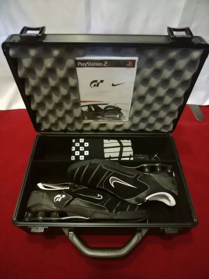 nike16年跑鞋发展,nikeshox全系列