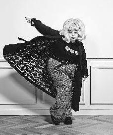 4位嫁给富豪的女星,盘点5位嫁给老男人的女星