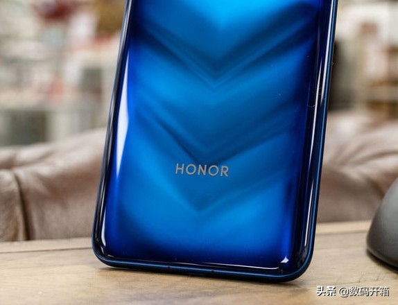 荣耀v20王者荣耀深度评测,荣耀v20续航评测vivo