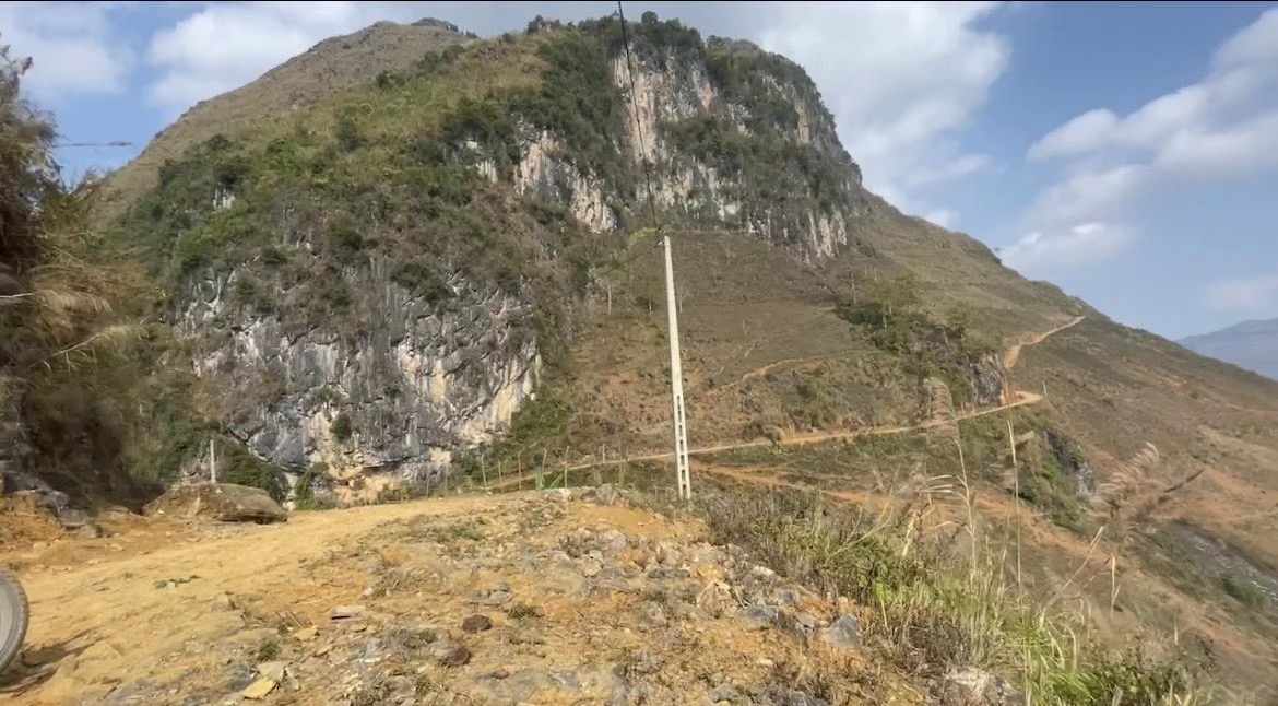 18年未见家人,到中国命运坎坷,三位女主播助力越南新娘寻亲,带她回家看看