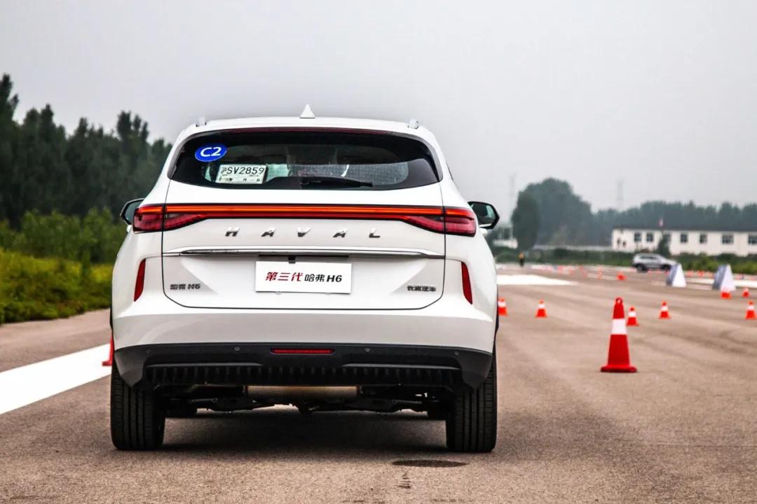 第三代哈弗h6怎么样质量好不好,第三代哈弗h65公里后的感受