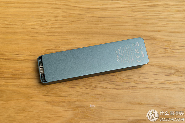 奥睿科M.2NVMe固态硬盘盒,移动固态硬盘盒评测奥睿科