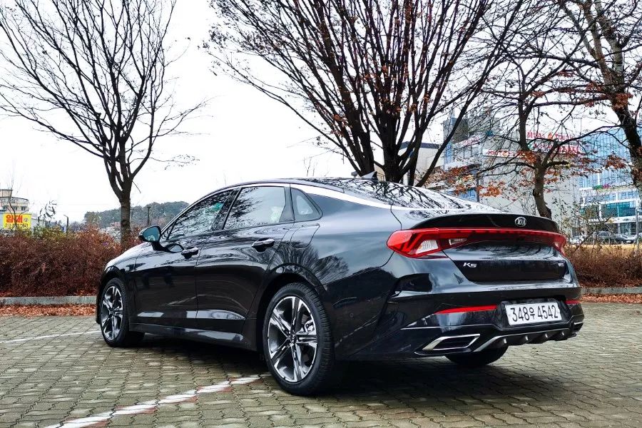 全新起亚k5测评,全新起亚K5试驾