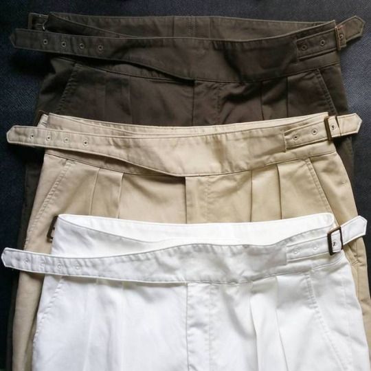 廓尔喀军裤配大黄靴,廓尔格西裤怎么搭配上衣