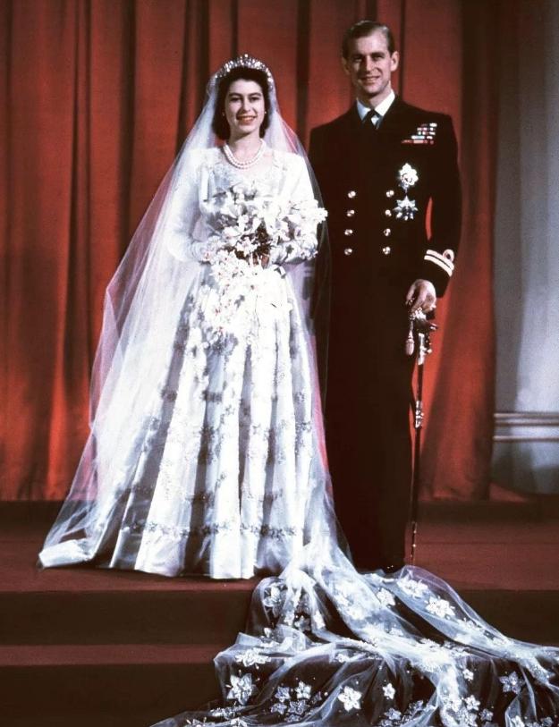 英国女王丈夫去世现场,英国女王丈夫去世后事