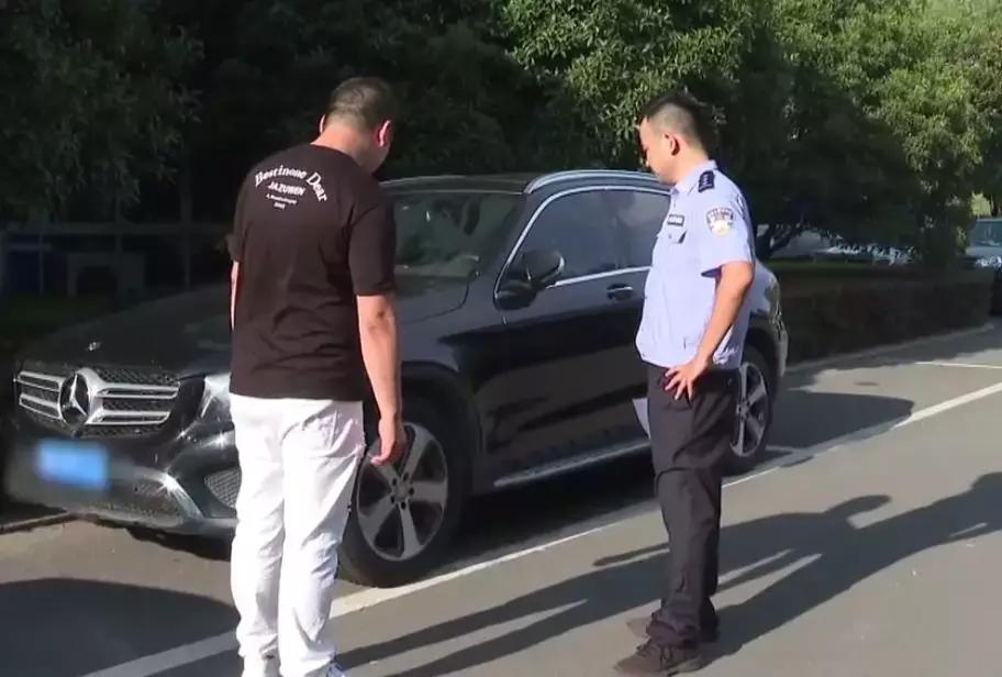 90后男子租9辆豪车抵押变现挥霍,男子租豪车抵押给朋友后携款潜逃