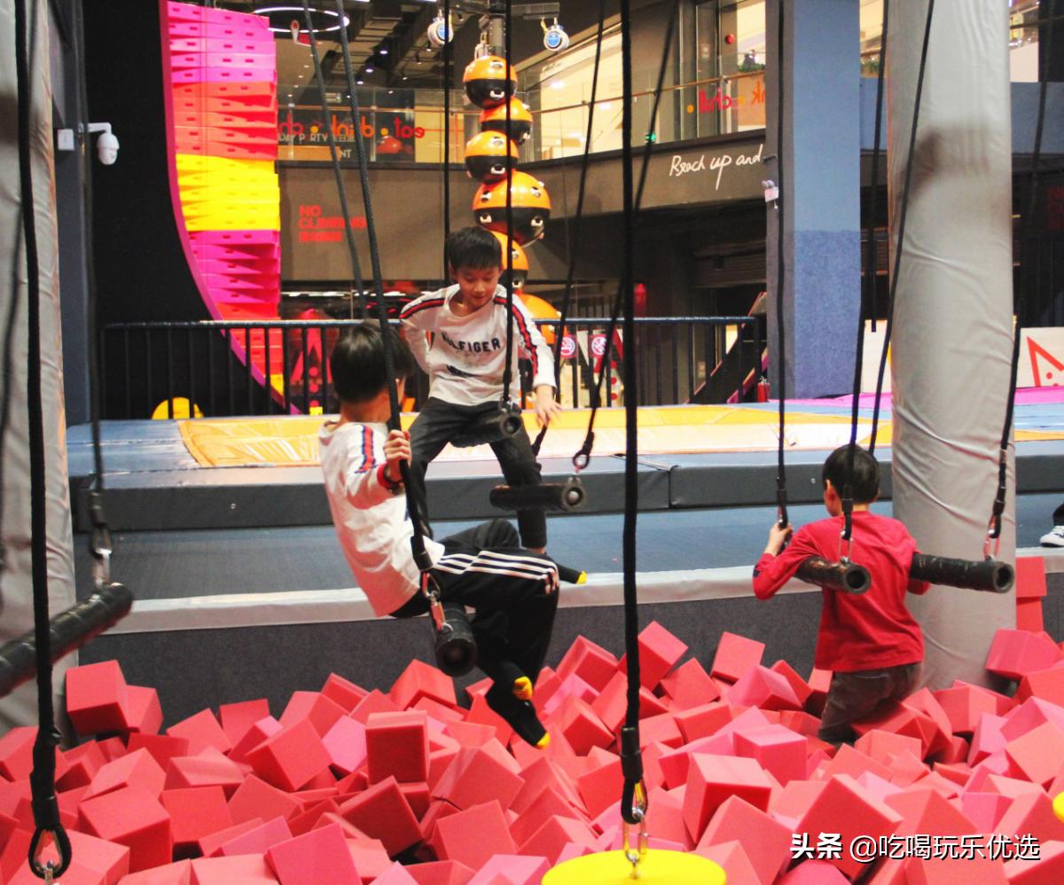 长沙大型蹦床乐园,长沙jump蹦床公园