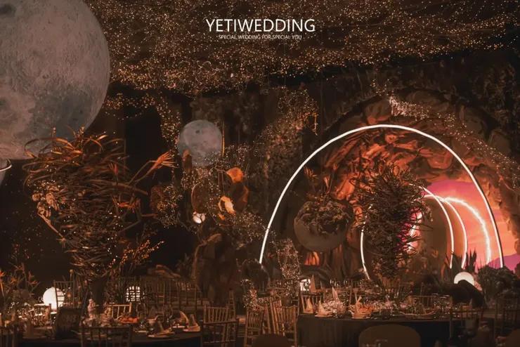 大型宇宙星空主题婚礼,一场神秘浪漫的星空主题婚礼