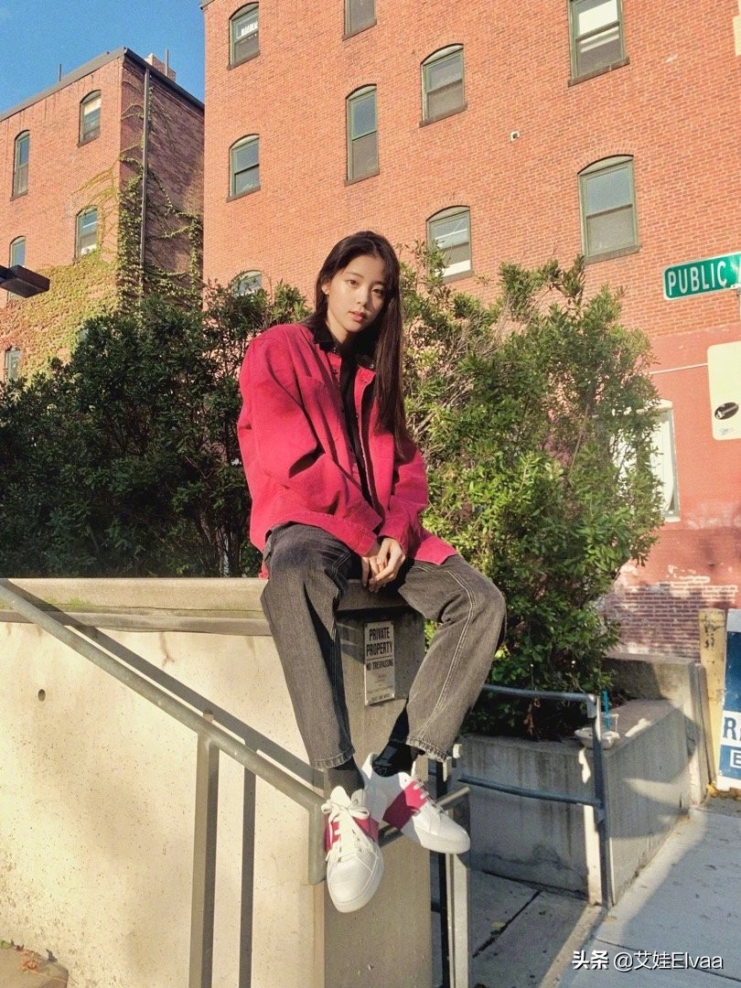 欧阳娜娜穿匡威高帮,欧阳娜娜18岁冬季穿搭