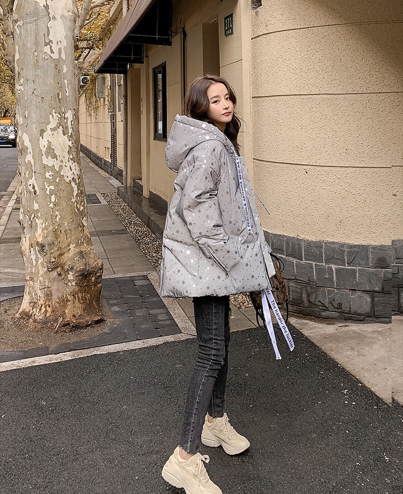 今年流行的棉服个子小穿什么款,今年流行洋气棉服