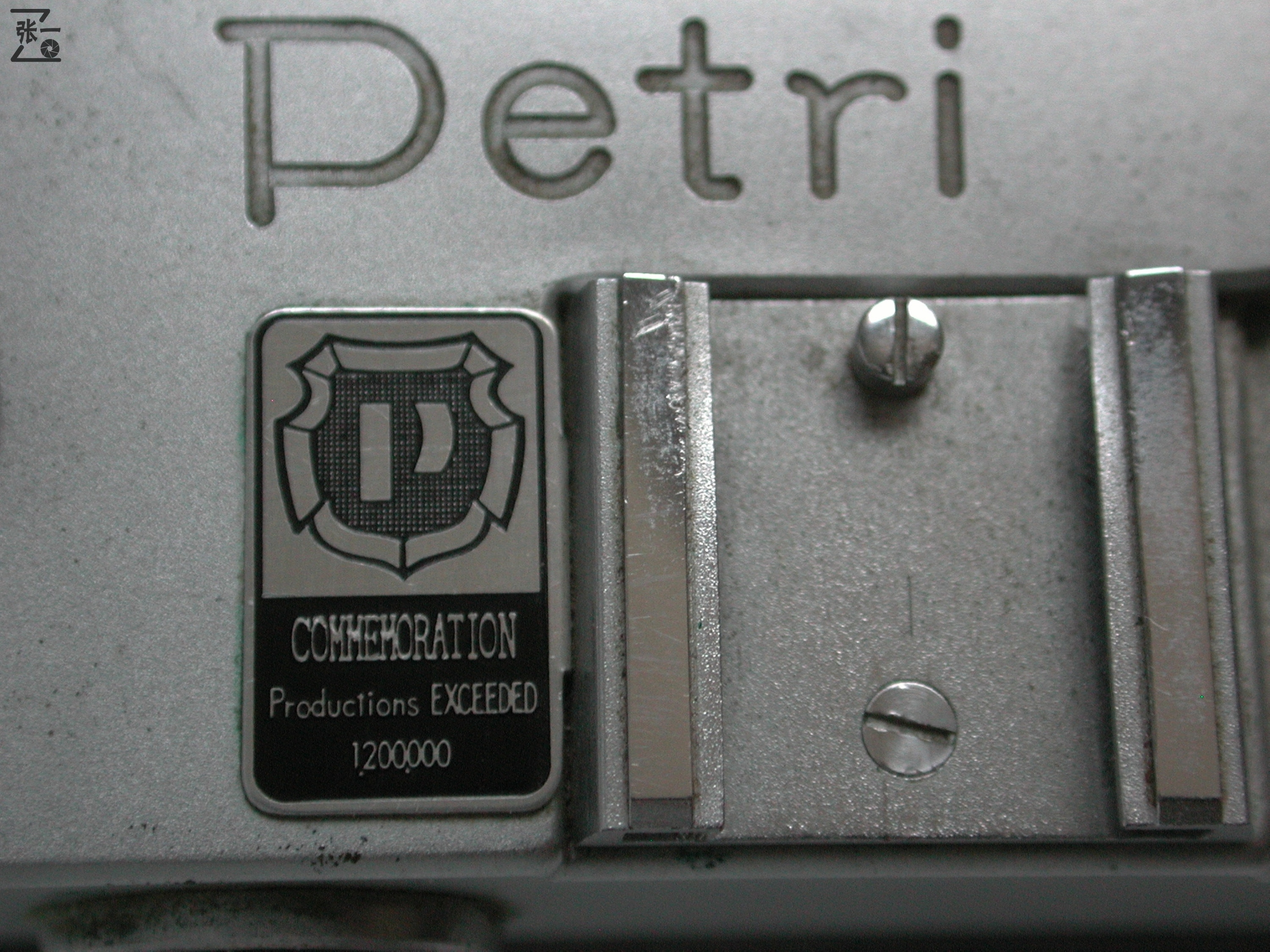 百丽相机多少钱,百丽胶片单反相机