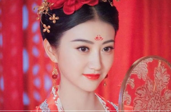 《刀光侠影》20淮河上金花露绝技风雨中陆游喜降生