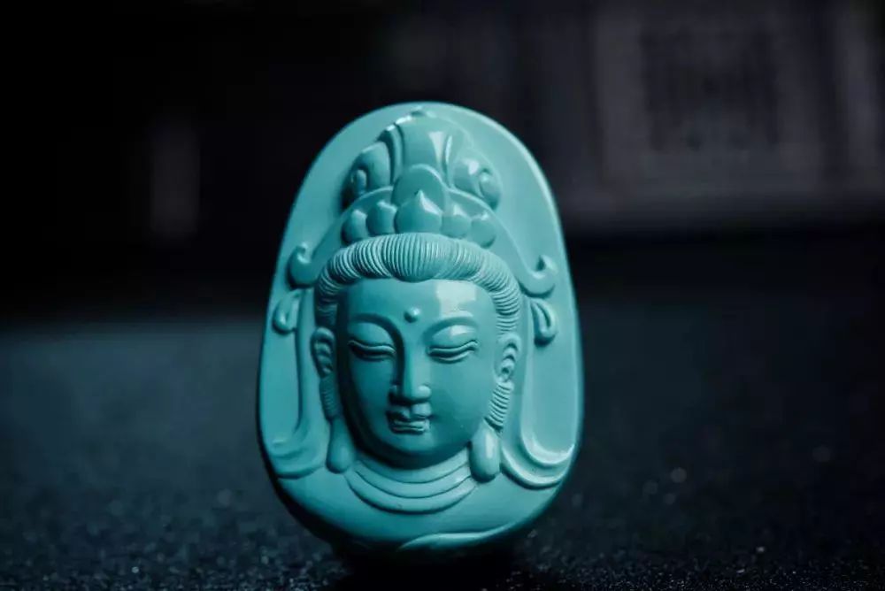 铁线绿松石真假鉴别方法,紫光灯鉴别绿松石真假对照图