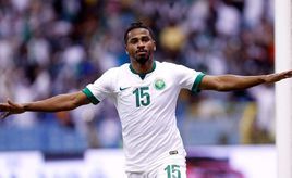 中国足球先生范志毅,范志毅对郑智评价