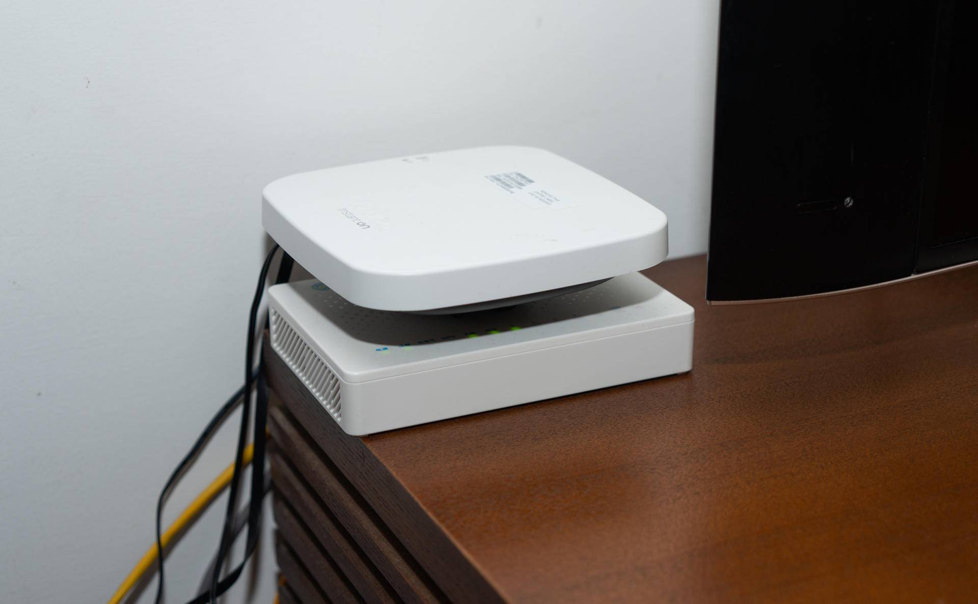 路由器断网慢怎么设置,无线路由器上网太慢怎么办