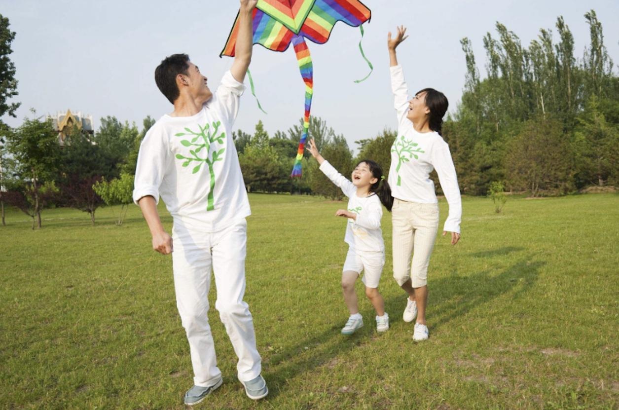 爸爸姓滚取四胞胎名字,爸爸姓滚为双胞胎起名