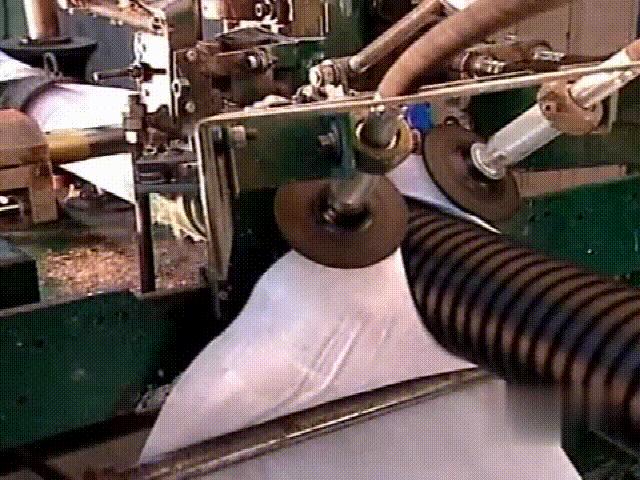 波纹管一般是用什么材料,波纹管的结构是怎样的