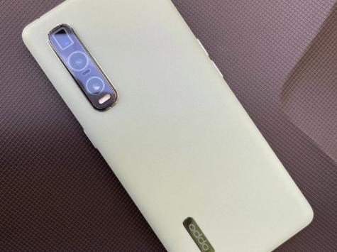 坚果r2白色外观测评,坚果r2白色光阴特别版什么处理器