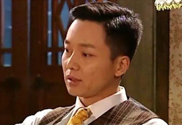 朱亚文金晨电视剧合集,金晨朱亚文主演的电视剧片段