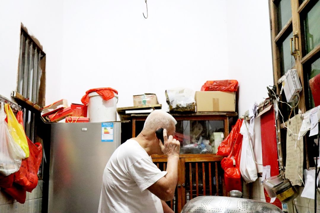 咱厝人的古早味！陈埭坊脚村的百年饼店，一块绿豆饼，传承六代人