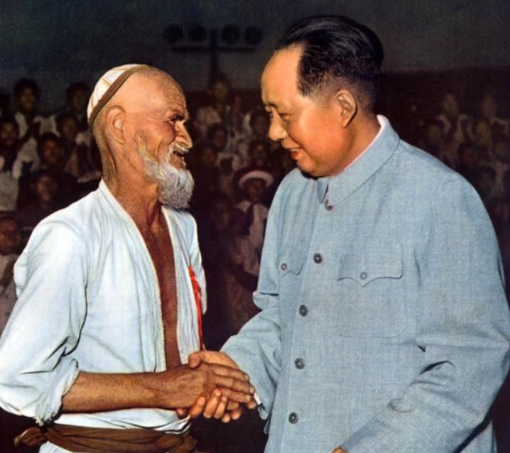 骑毛驴去看毛主席的库尔班，临终：后代参军报国，重孙女完成遗愿