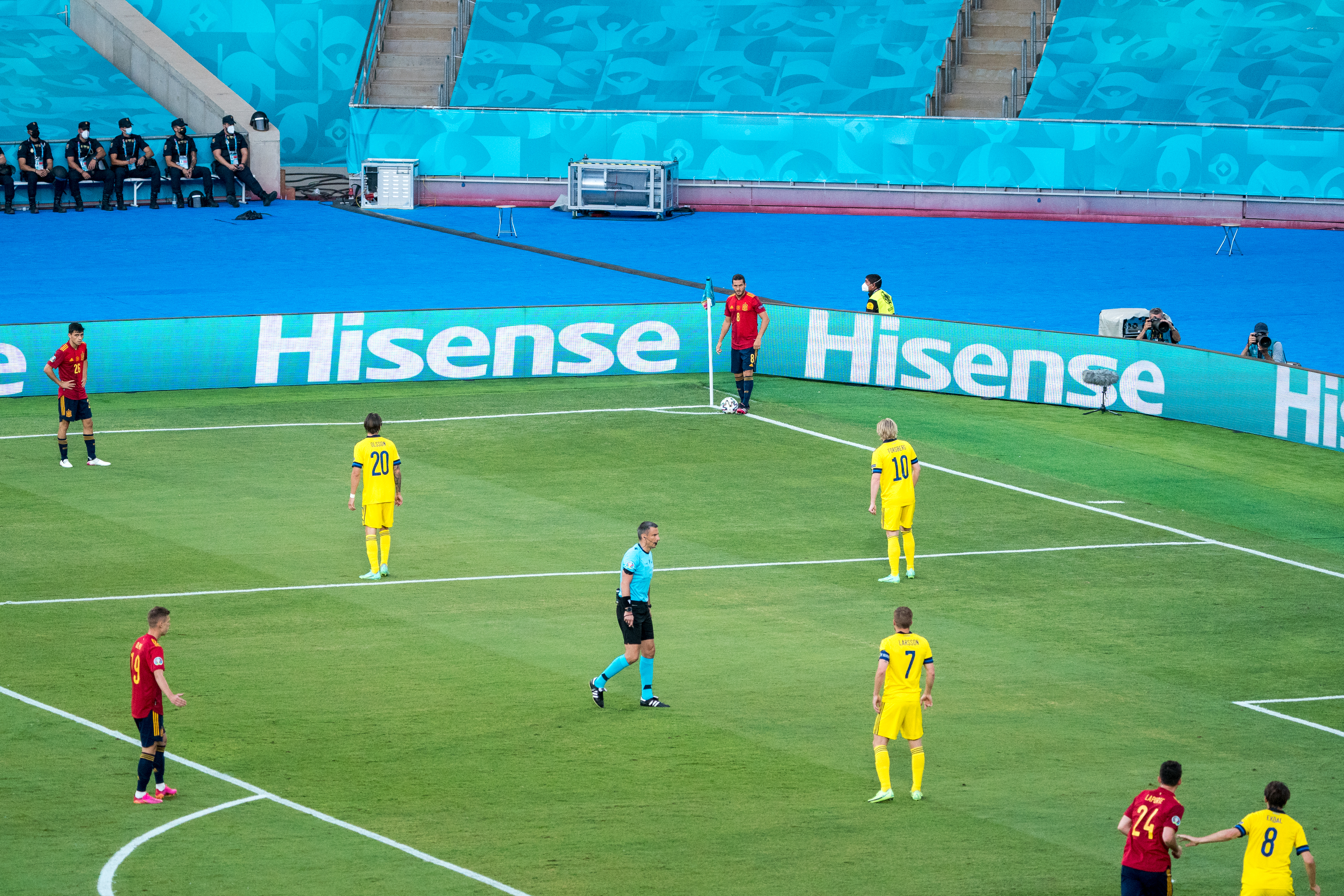 恩里克无效传球1000次,恩里克传控式反击