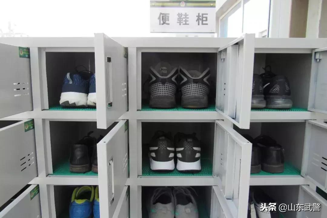 兵哥哥收纳衣服的整理箱,上班族家庭收纳小妙招