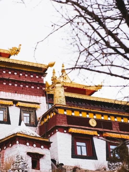 四月去稻城亚丁攻略,在四月的旅行