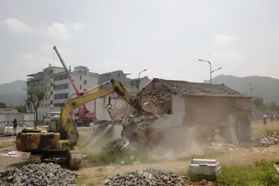 外出打工房子被拆,房子被偷拆了怎么办