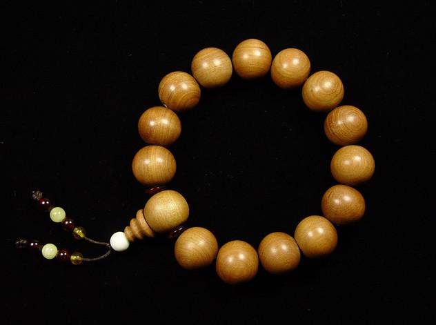 佛珠手串怎么保养,盘佛珠手串的方法