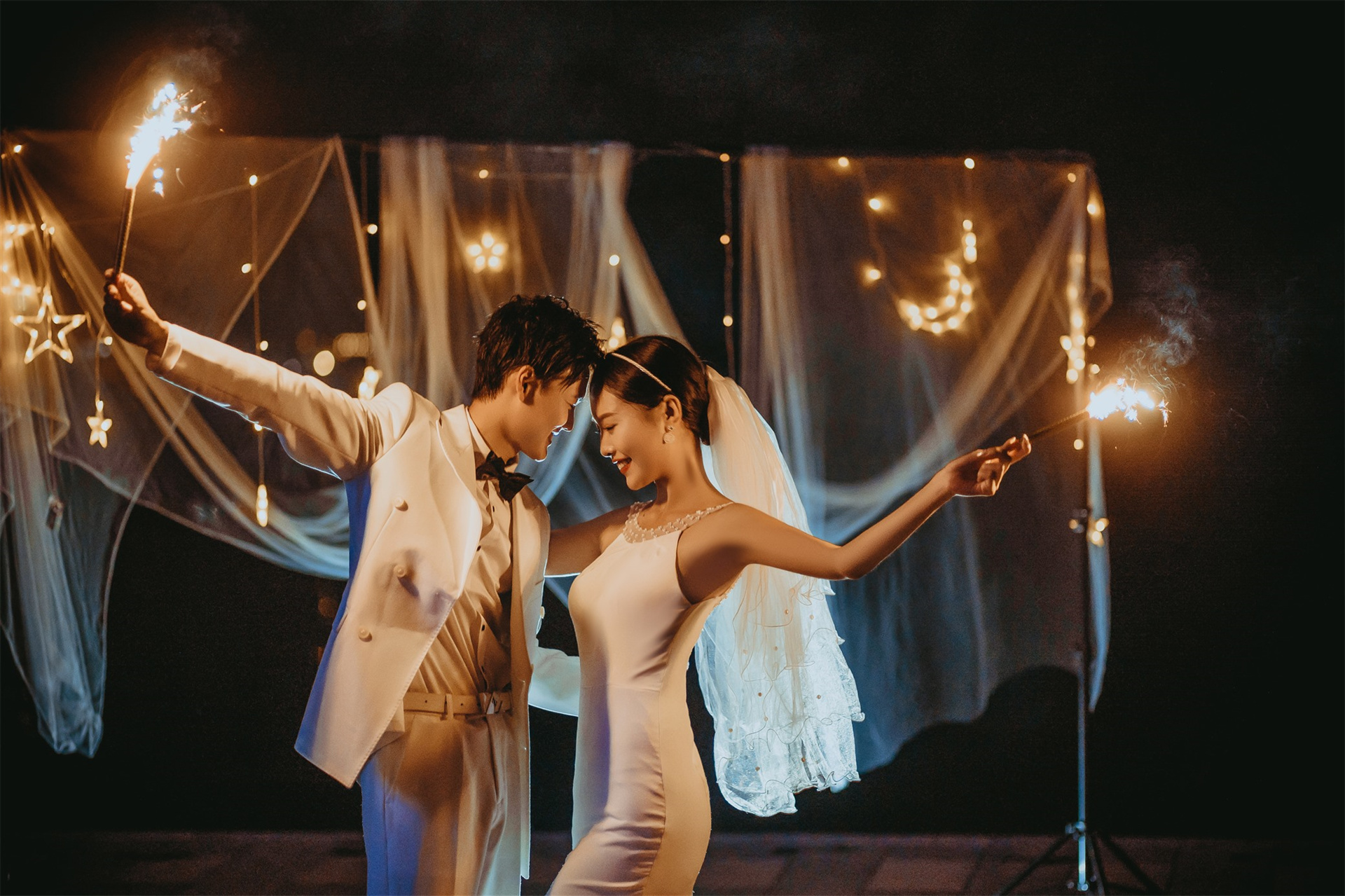 旅拍杭州婚纱照价格表,旅拍婚纱照团购杭州