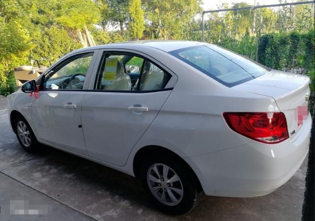 当之无愧的小车之王，比威驰还耐开，油耗4毛，自动挡不足5万