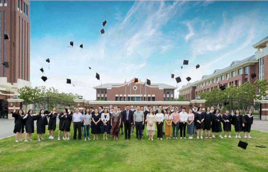 英迪国际学校音乐班,英迪国际大学硕士