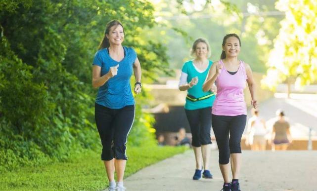 跑步后肌肉酸痛怎么快速恢复,跑步膝盖酸痛的恢复方法