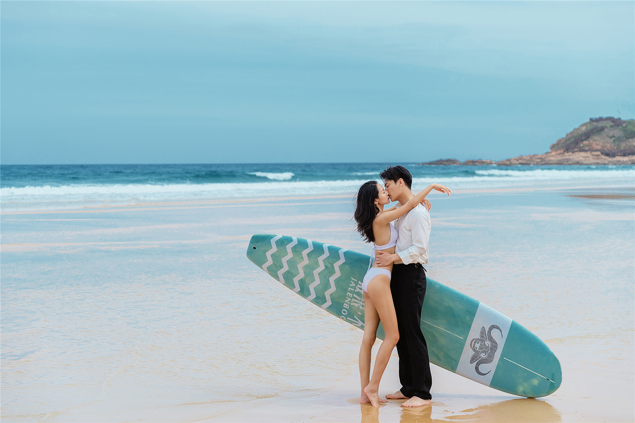 拍婚纱照影楼和工作室的区别,青海盐湖婚纱照旅拍工作室